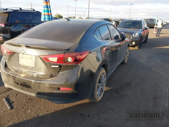 2018 Mazda 3 Grand Touring