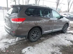 2015 Nissan Pathfinder SL