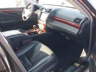 2011 Lexus LS 460