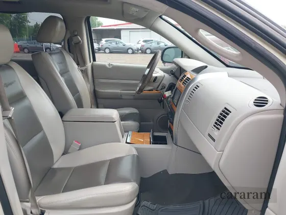 2008 Chrysler Aspen Limited