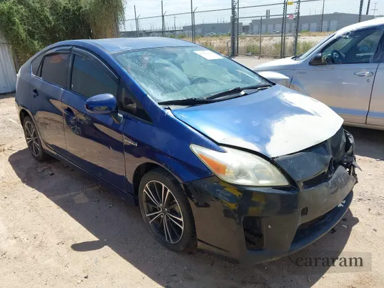 2010 Toyota Prius III