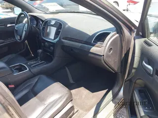 2011 Chrysler 300 Limited