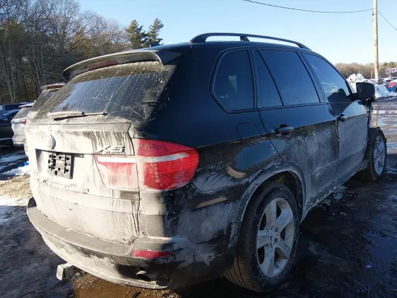 2010 BMW X5 30i