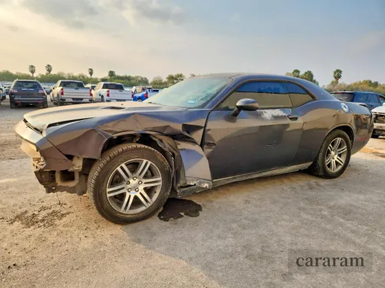 2013 Dodge Challenger SXT