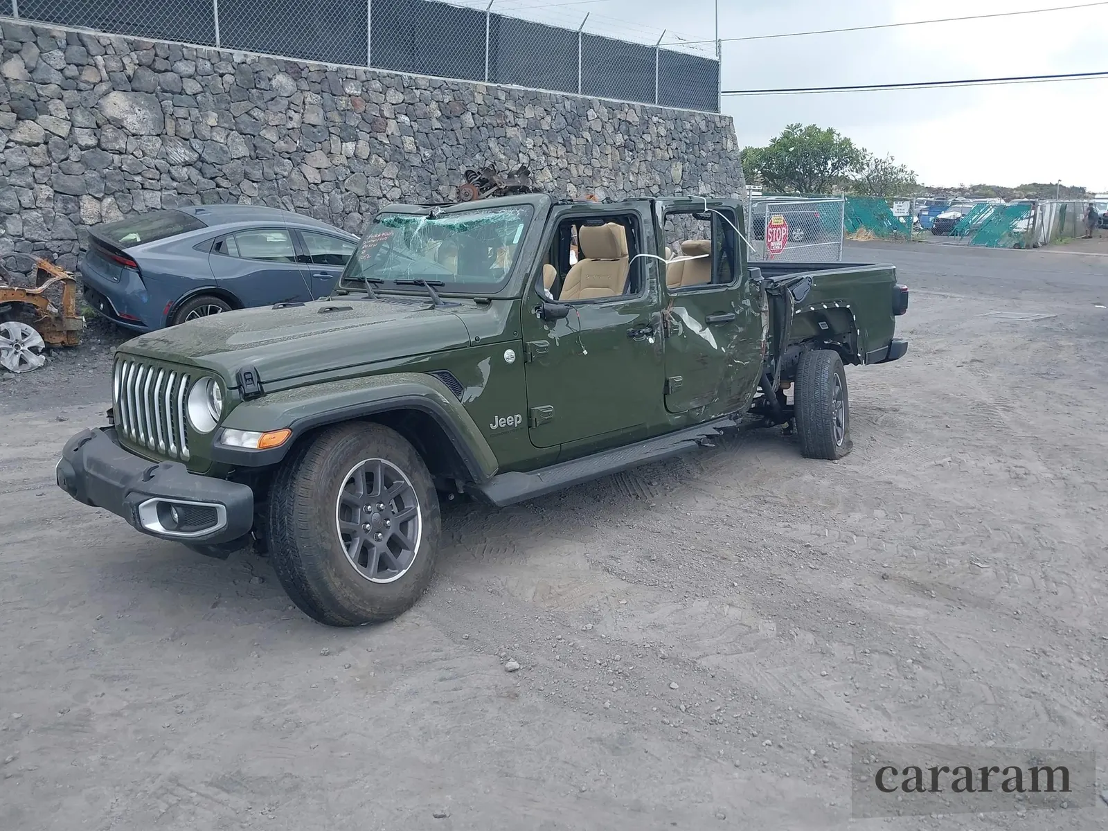 2023 Jeep Gladiator Overland