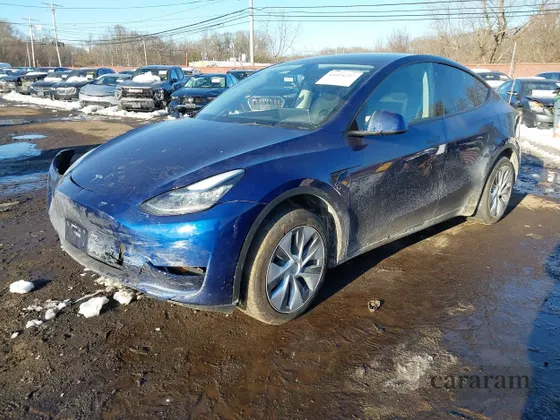2023 Tesla Model Y Long Range
