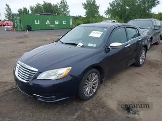 2012 Chrysler 200 Limited