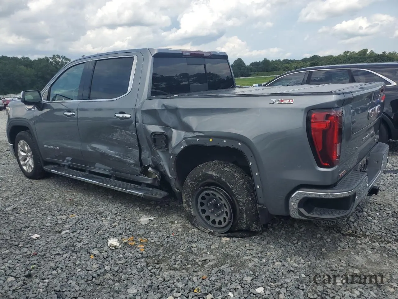 2022 GMC Sierra 1500 SLT