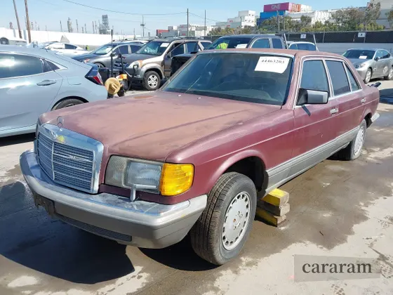 1987 Mercedes-Benz 560