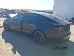 2024 Tesla Model S Plaid