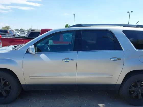 2013 GMC Acadia SLT