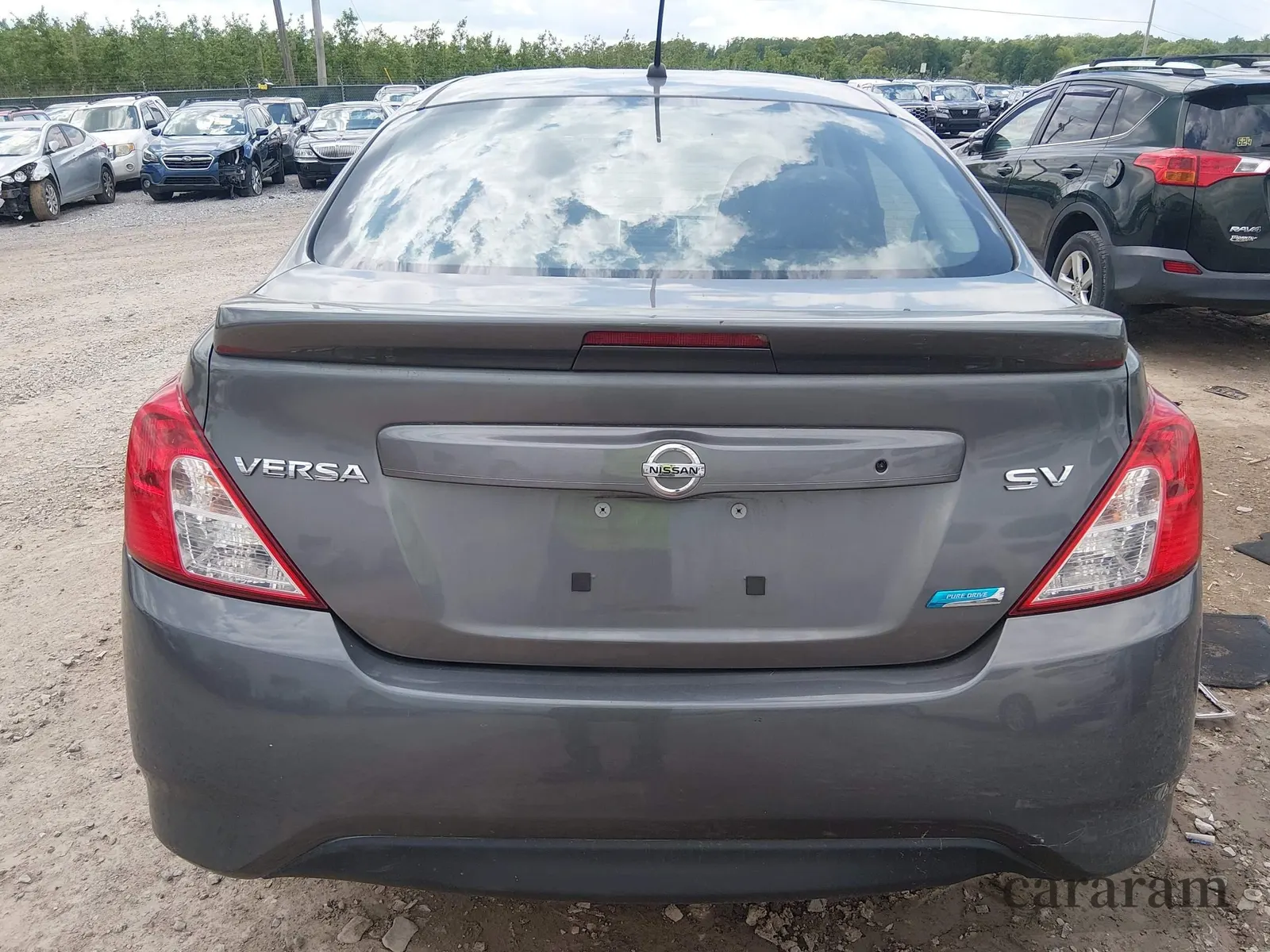 2016 Nissan Versa S Plus