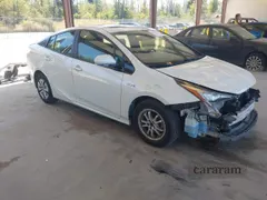 2016 Toyota Prius Four