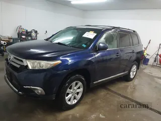 2011 Toyota Highlander SE