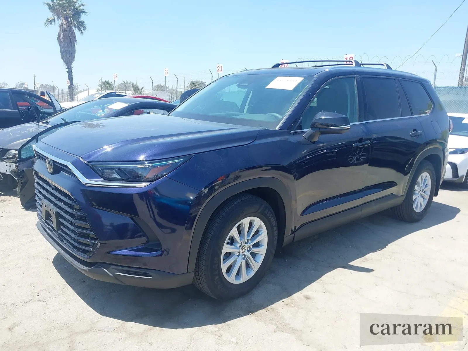 2025 Toyota Highlander Hybrid XLE