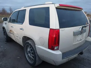 2013 Cadillac Escalade Luxury
