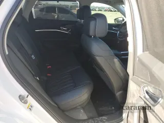 2019 Audi e-tron Prestige