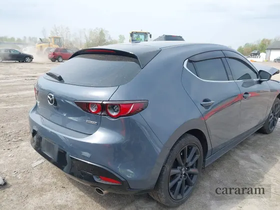 2020 Mazda 3 Premium