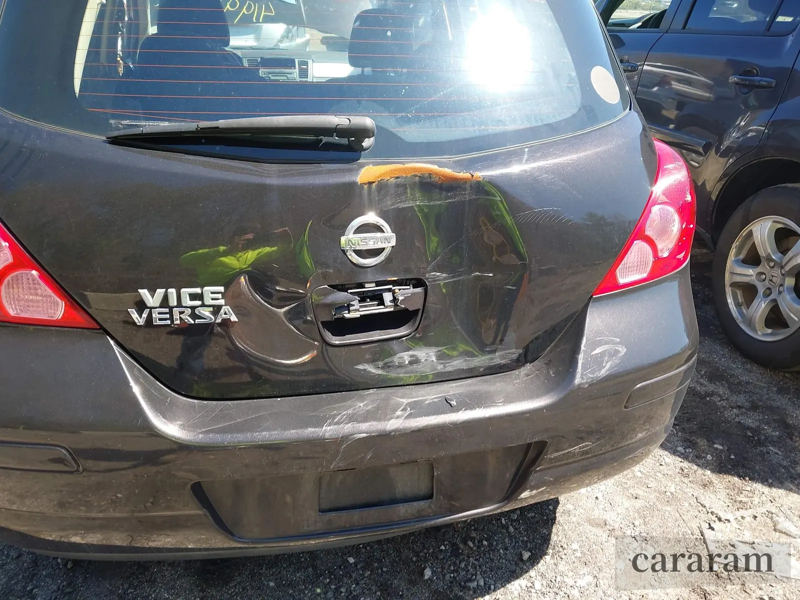 2010 Nissan Versa S