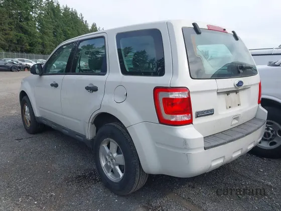 2010 Ford Escape XLS