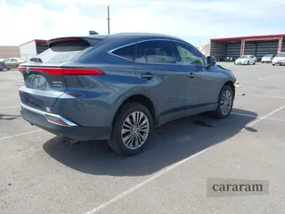 2022 Toyota Venza LE
