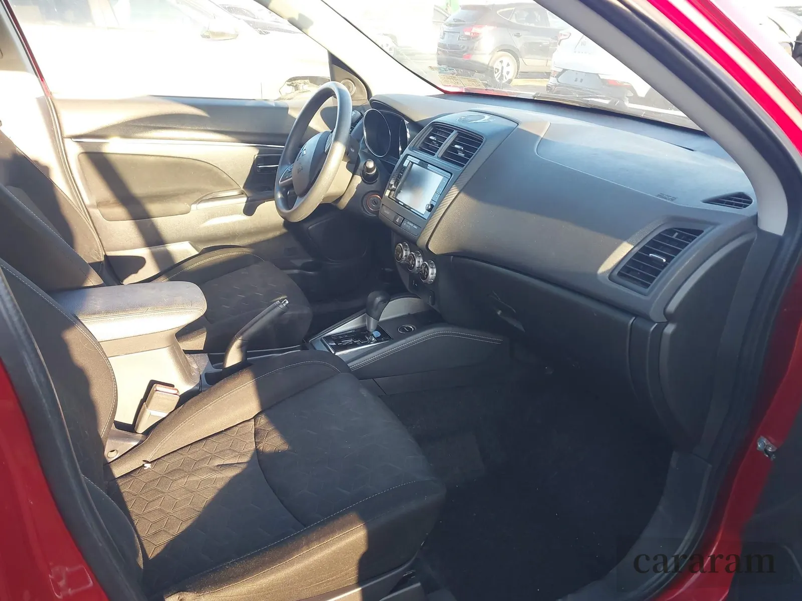 2020 Mitsubishi Outlander ES