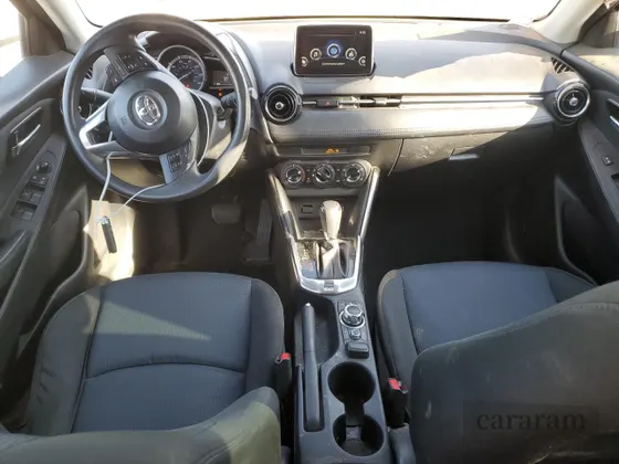 2017 Toyota Yaris