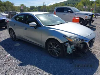 2018 Mazda 3 Touring