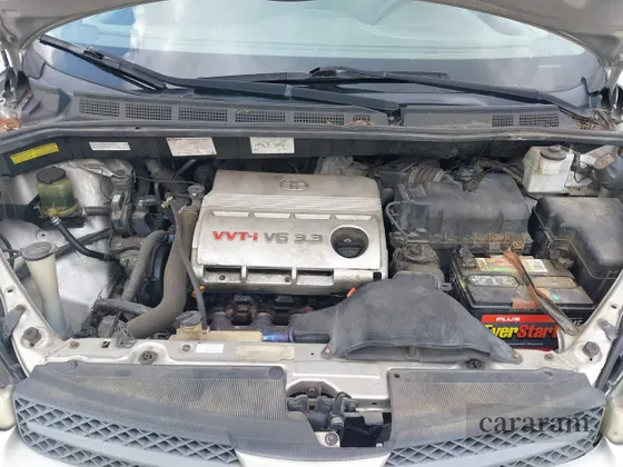 2005 Toyota Sienna LE