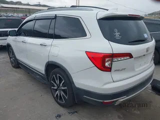 2020 Honda Pilot Touring 8-Passenger