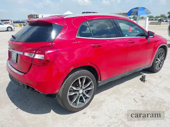 2017 Mercedes-Benz GLA 250