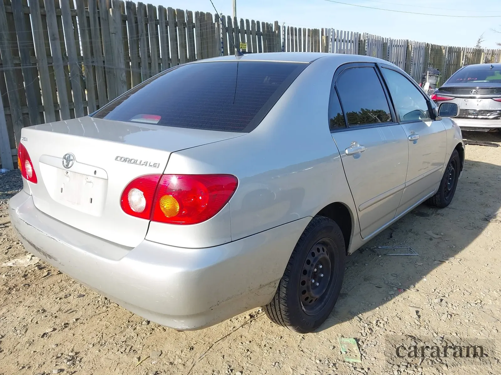 2004 Toyota Corolla LE