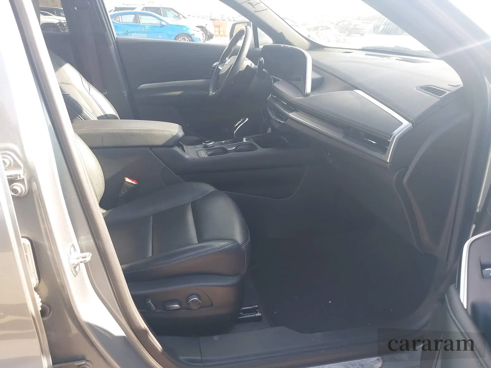 2024 Cadillac XT4 AWD Premium Luxury