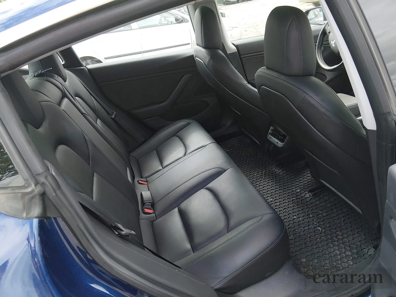 2019 Tesla Model 3 Mid Range