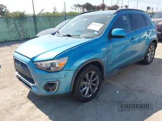 2013 Mitsubishi Outlander LE