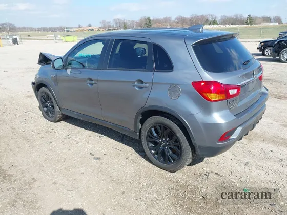 2019 Mitsubishi Outlander ES