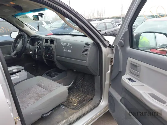 2007 Dodge Dakota SLT