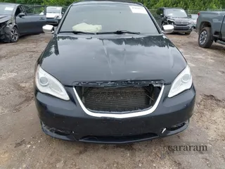 2013 Chrysler 200 Limited