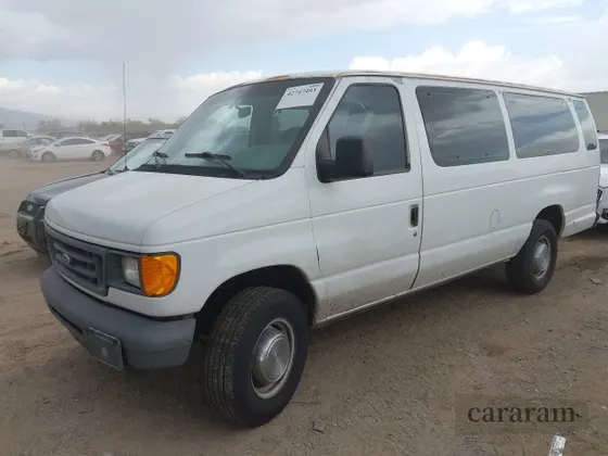 2004 Ford Econoline Passenger XL