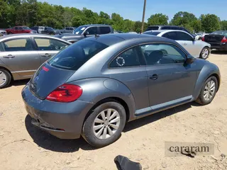 2014 Volkswagen Beetle Entry