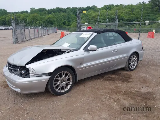 2004 Volvo C70