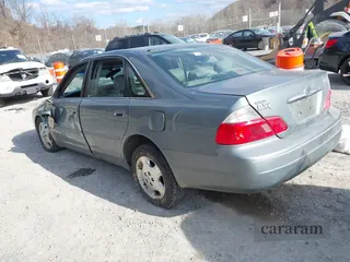 2004 Toyota Avalon XL