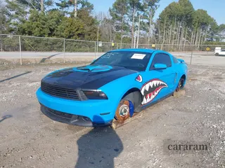 2011 Ford Mustang GT Premium