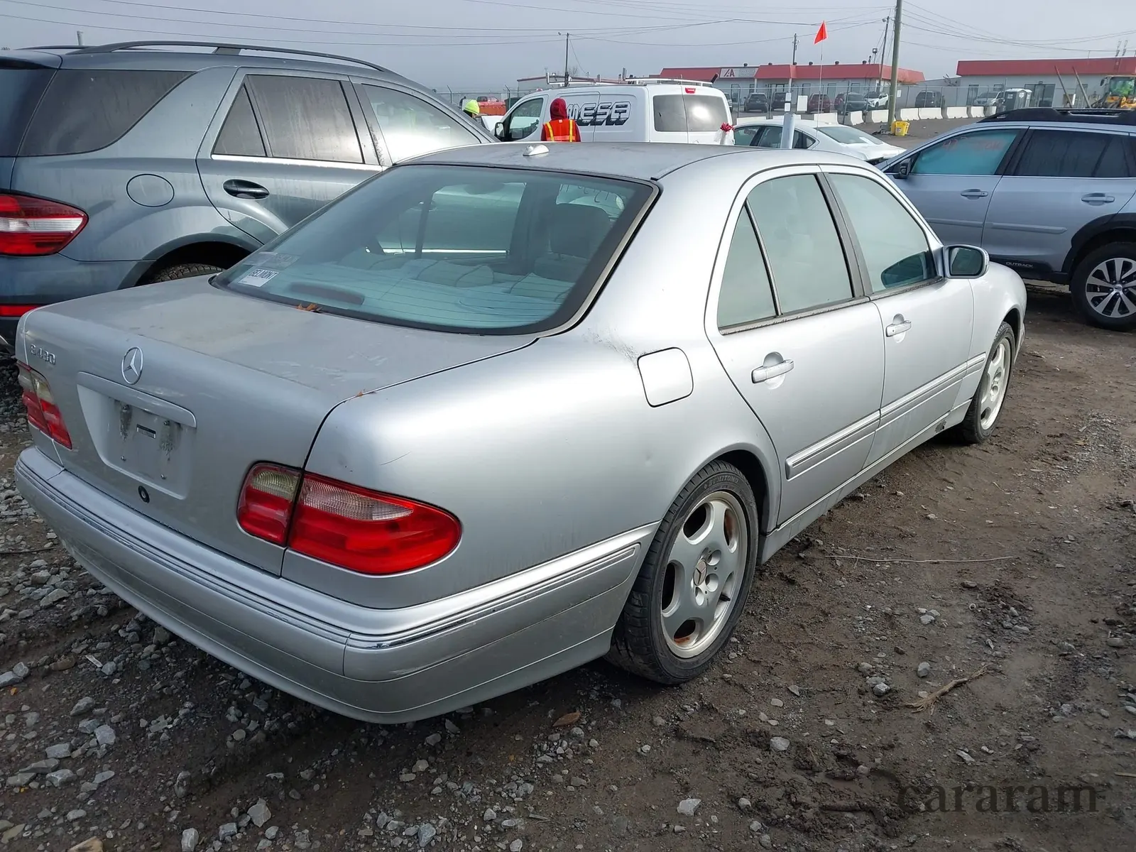 2002 Mercedes-Benz E 320