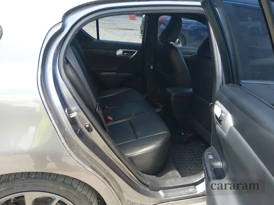2013 Lexus CT 200h