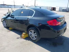 2013 Infiniti G37 Journey