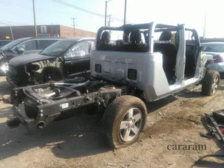 2022 Jeep Gladiator Willys