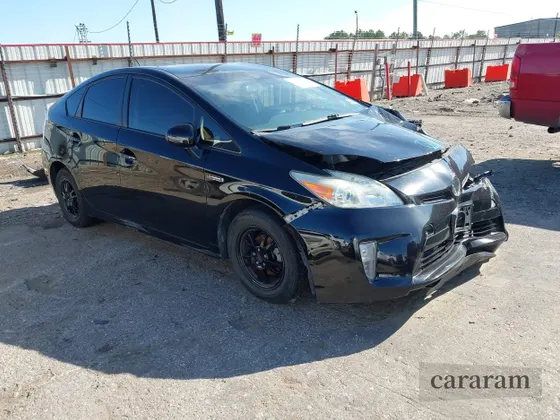 2015 Toyota Prius Three