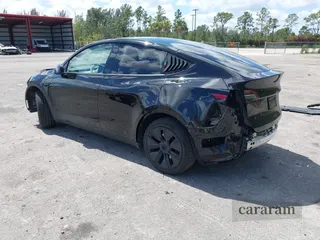 2025 Tesla Model Y Long Range
