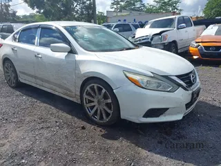 2016 Nissan Altima SV